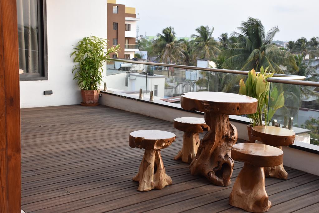 Gulmohar - Luxurious Penthouse Family Rooms 戈尔哈布尔 外观 照片
