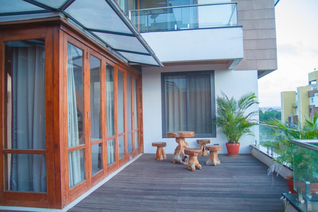 Gulmohar - Luxurious Penthouse Family Rooms 戈尔哈布尔 外观 照片